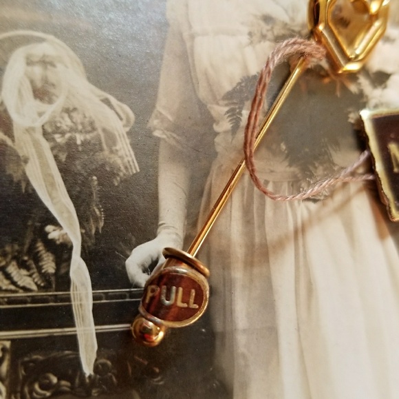 NWT Vintage Monet stick pin gold tone Spectator - Picture 4 of 8